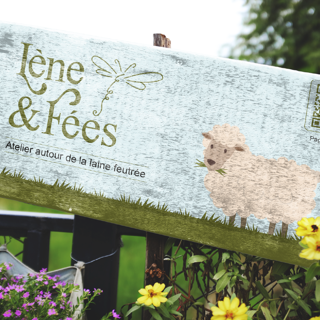 Panneau extérieur Lène & Fées avec identité visuelle